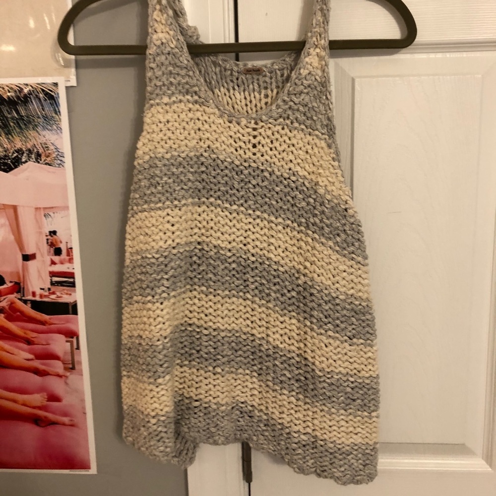 Sweater tank barely worn